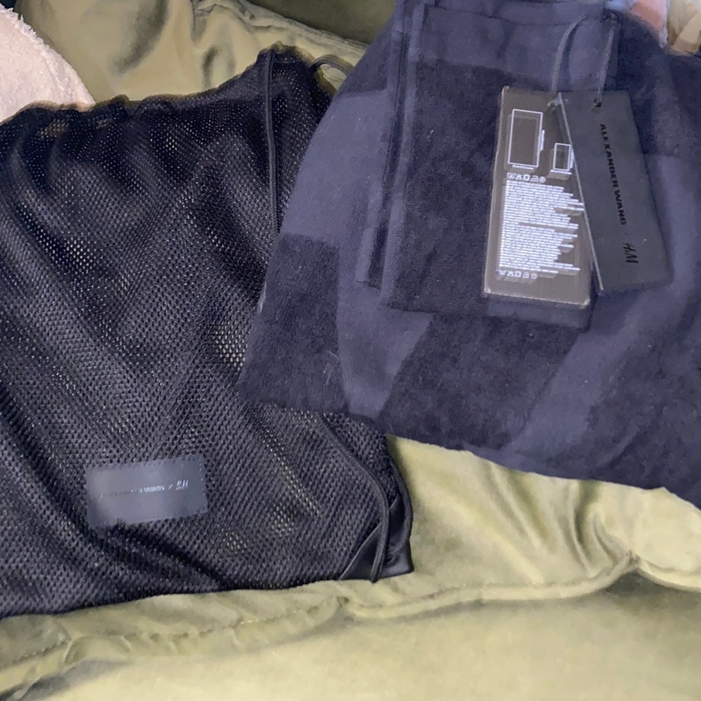 Alexander Wang x H&M Bath Towel 🚿